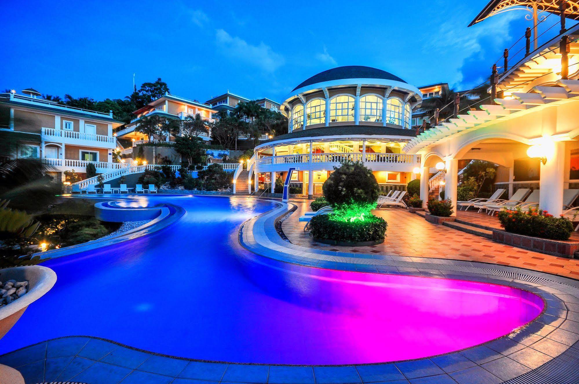 Hotel Breakfast At Monaco - Palais Boracay Manoc-Manoc Exterior foto